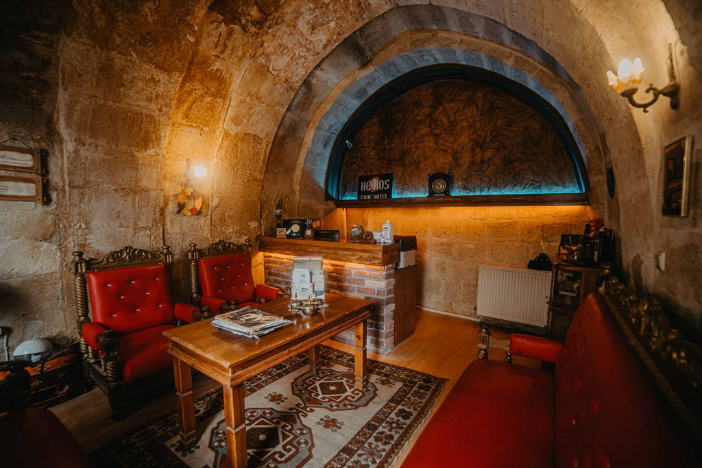 Helios Cave Hotel